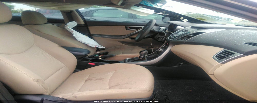 5NPDH4AE8GH656391 2016 HYUNDAI ELANTRA photo no. 5