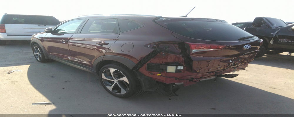 KM8J33A24GU185200 2016 HYUNDAI TUCSON photo no. 3