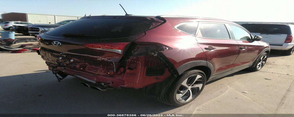 KM8J33A24GU185200 2016 HYUNDAI TUCSON photo no. 4