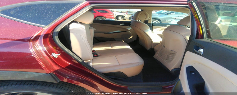 KM8J33A24GU185200 2016 HYUNDAI TUCSON photo no. 8