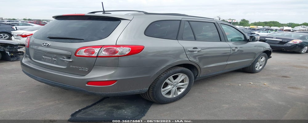 5XYZK4AGXBG064872 2011 HYUNDAI SANTA FE photo no. 4