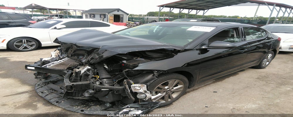 5NPD84LF0JH392550 2018 HYUNDAI ELANTRA photo no. 2