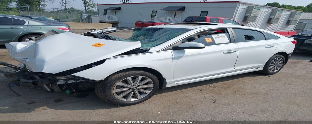 5NPE34AF9HH553784 2017 HYUNDAI SONATA photo no. 2