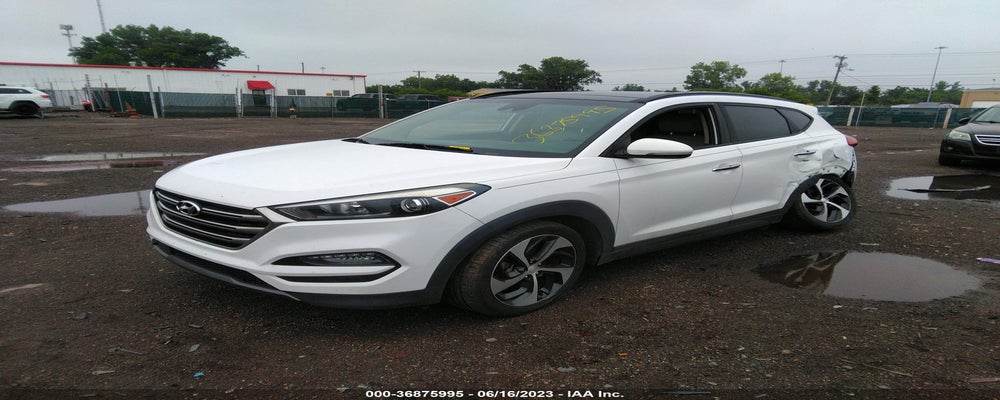 KM8J3CA26GU121725 2016 HYUNDAI TUCSON photo no. 2