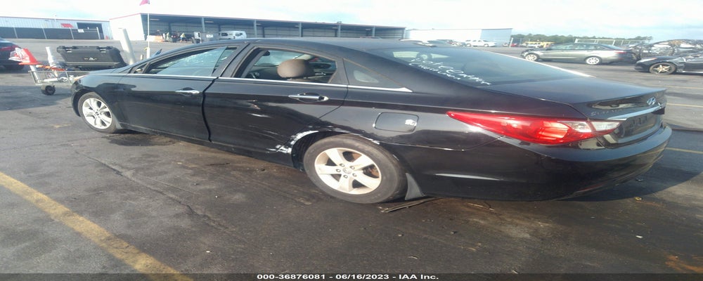 5NPEC4ACXBH167680 2011 HYUNDAI SONATA photo no. 3