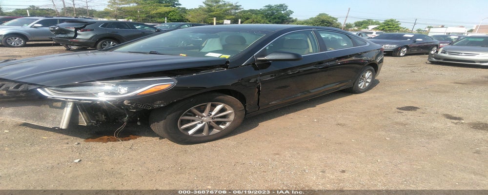 5NPE24AF6KH737400 2019 HYUNDAI SONATA photo no. 2
