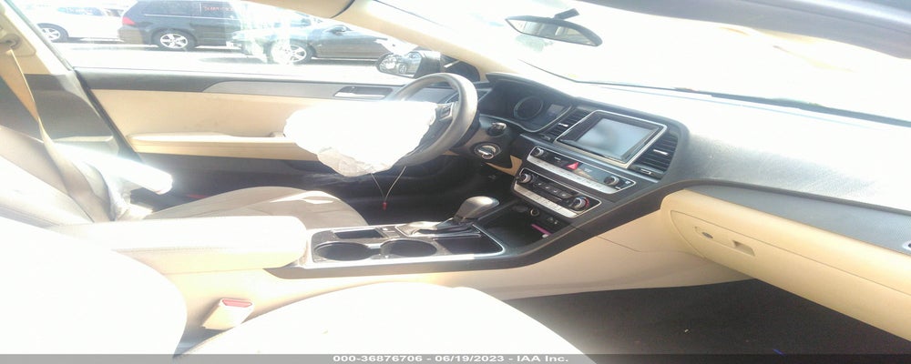 5NPE24AF6KH737400 2019 HYUNDAI SONATA photo no. 5