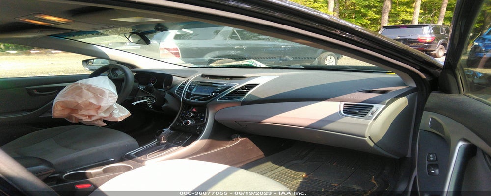 5NPDH4AE3EH472229 2014 HYUNDAI ELANTRA photo no. 5