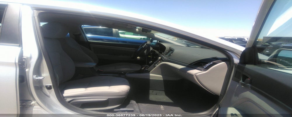 5NPD84LF4HH106239 2017 HYUNDAI ELANTRA photo no. 5