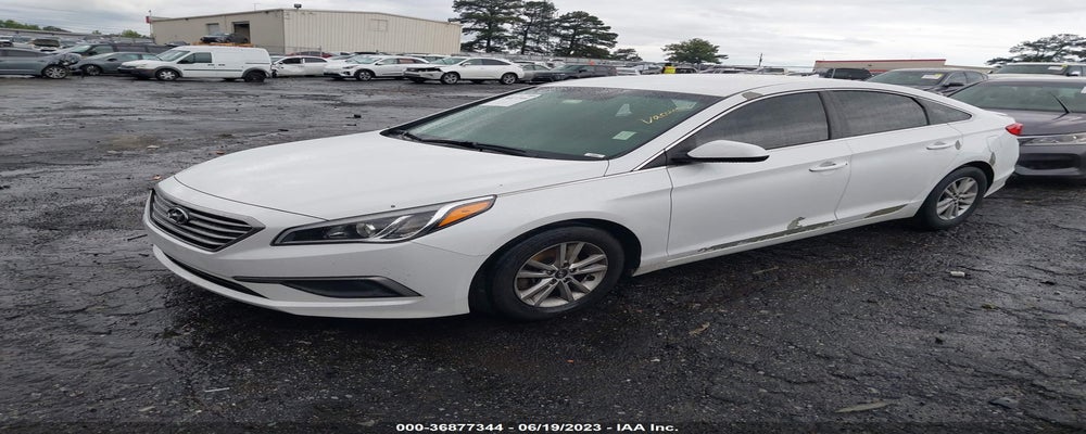 5NPE24AF7HH564754 2017 HYUNDAI SONATA photo no. 2