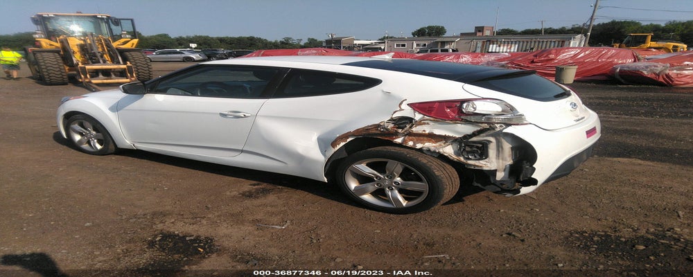 KMHTC6ADXFU245099 2015 HYUNDAI VELOSTER photo no. 3