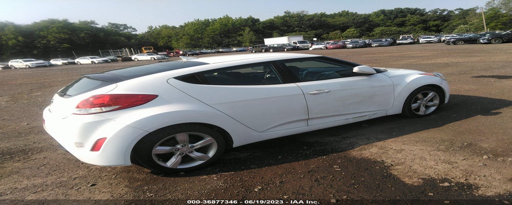 KMHTC6ADXFU245099 2015 HYUNDAI VELOSTER photo no. 4