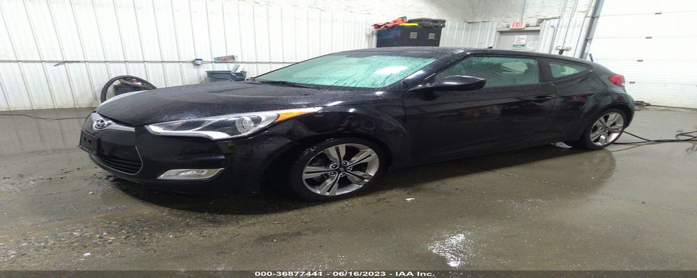 KMHTC6AD0GU255027 2016 HYUNDAI VELOSTER photo no. 2