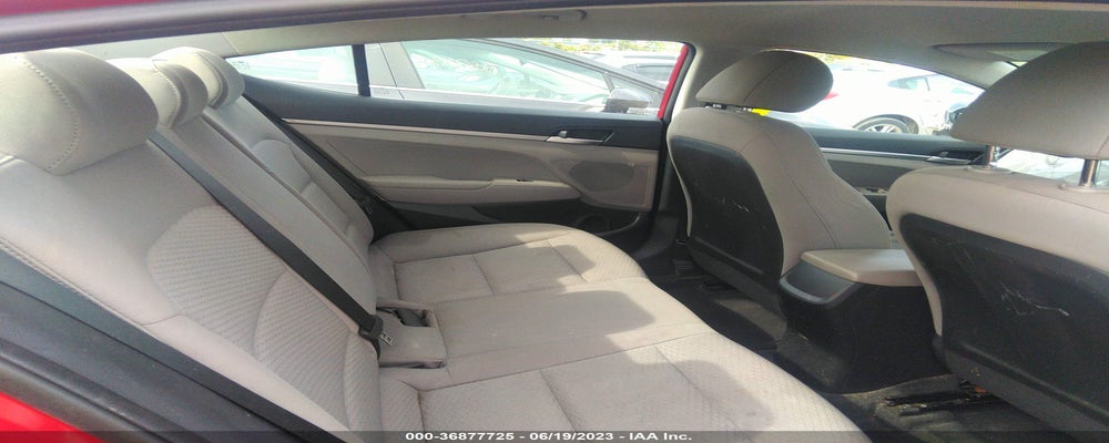 KMHD74LF0KU758576 2019 HYUNDAI ELANTRA photo no. 8