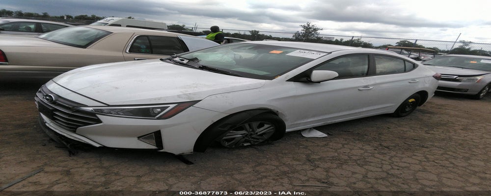 5NPD84LF4LH544820 2020 HYUNDAI ELANTRA photo no. 2