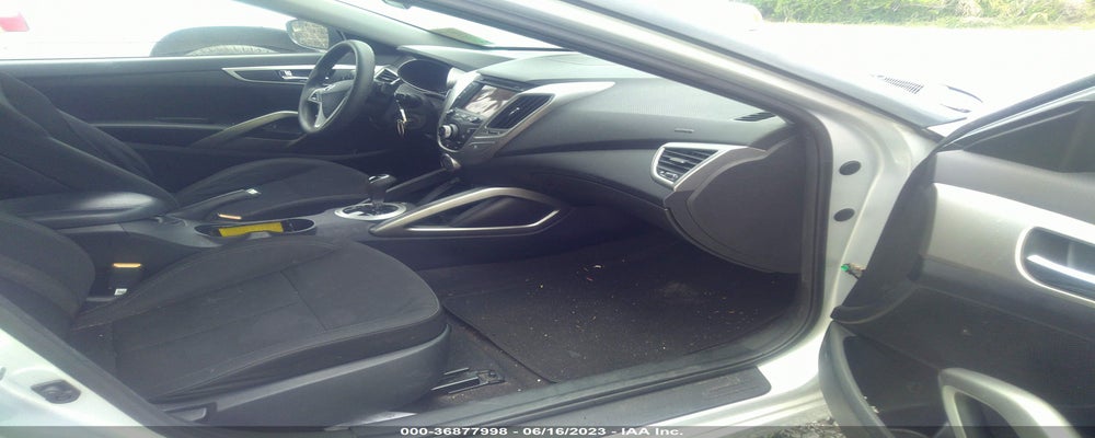 KMHTC6AD5GU256237 2016 HYUNDAI VELOSTER photo no. 5