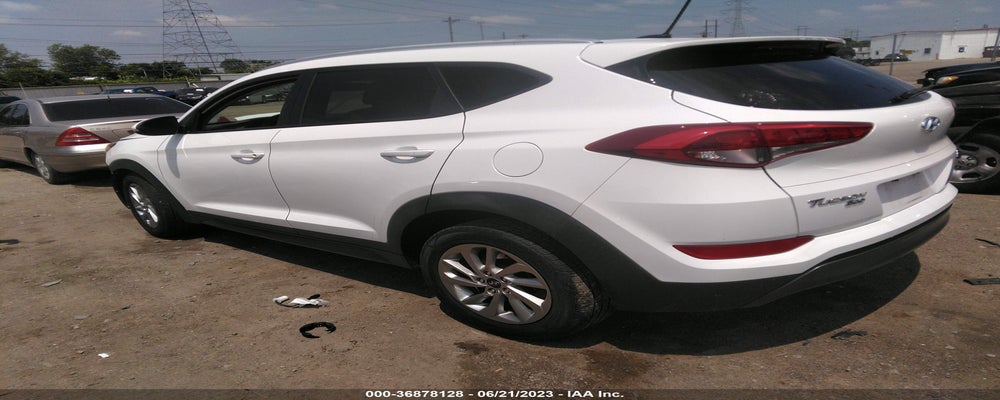 KM8J33A27GU037266 2016 HYUNDAI TUCSON photo no. 3