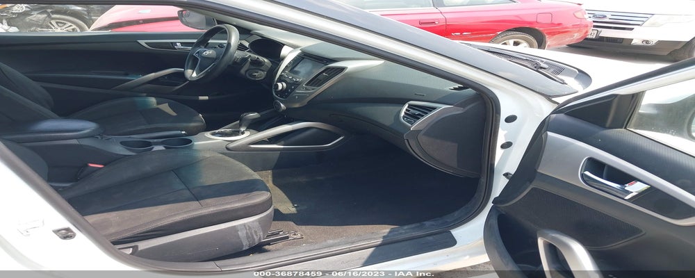 KMHTC6AD8GU268270 2016 HYUNDAI VELOSTER photo no. 5