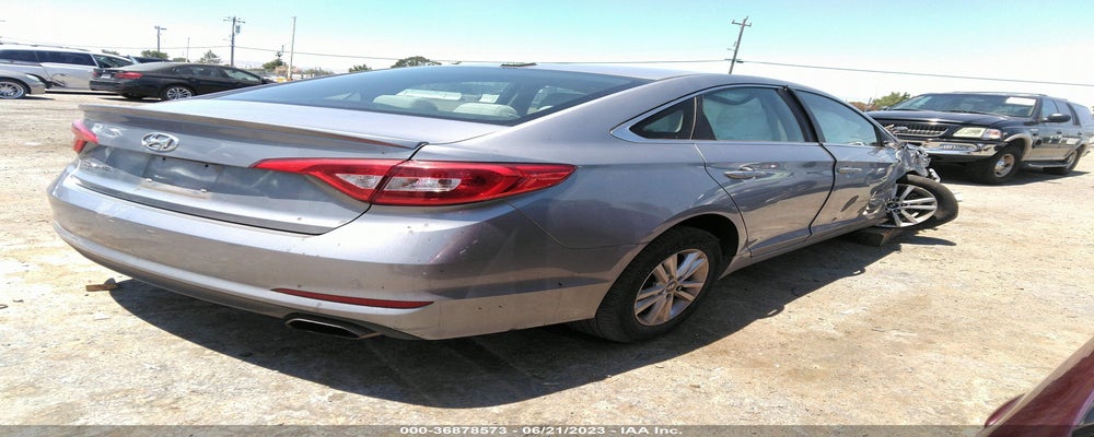 5NPE24AF4HH484117 2017 HYUNDAI SONATA photo no. 4