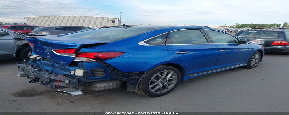 5NPE34AB0KH748919 2019 HYUNDAI SONATA photo no. 4
