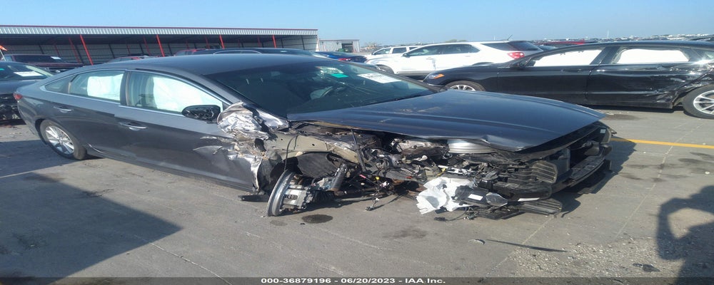 5NPE24AA4JH724518 2018 HYUNDAI SONATA photo no. 15