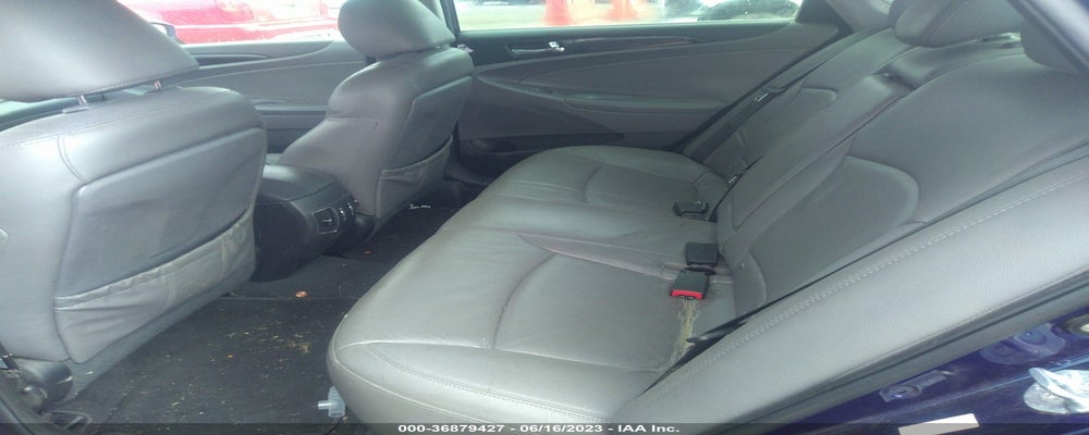 5NPEC4AC6BH074137 2011 HYUNDAI SONATA photo no. 8