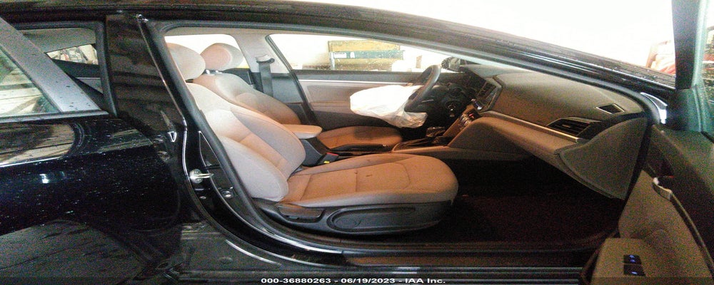 KMHD84LF8KU860124 2019 HYUNDAI ELANTRA photo no. 5