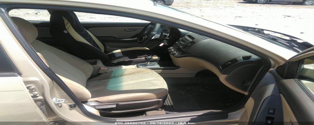 KMHDU4AD5AU074874 2010 HYUNDAI ELANTRA photo no. 5
