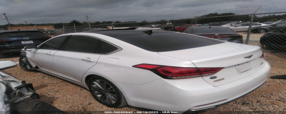 KMHGN4JE1FU071495 2015 HYUNDAI GENESIS photo no. 3