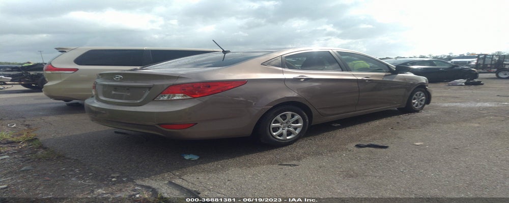 KMHCT4AEXDU351188 2013 HYUNDAI ACCENT photo no. 4