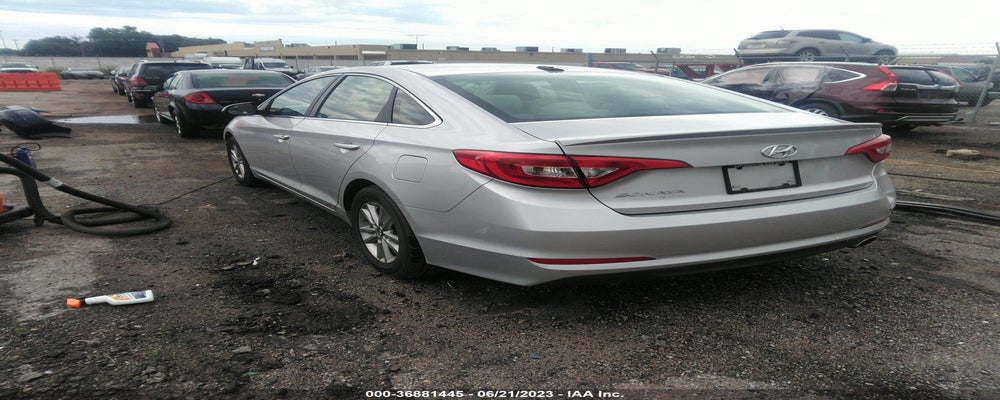 5NPE24AF8GH352041 2016 HYUNDAI SONATA photo no. 3