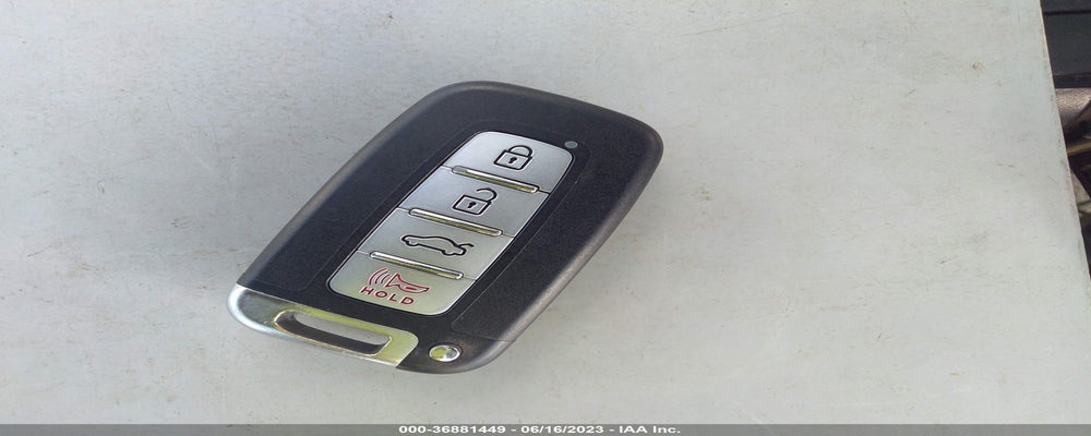 5NPEC4AB1CH367792 2012 HYUNDAI SONATA photo no. 11