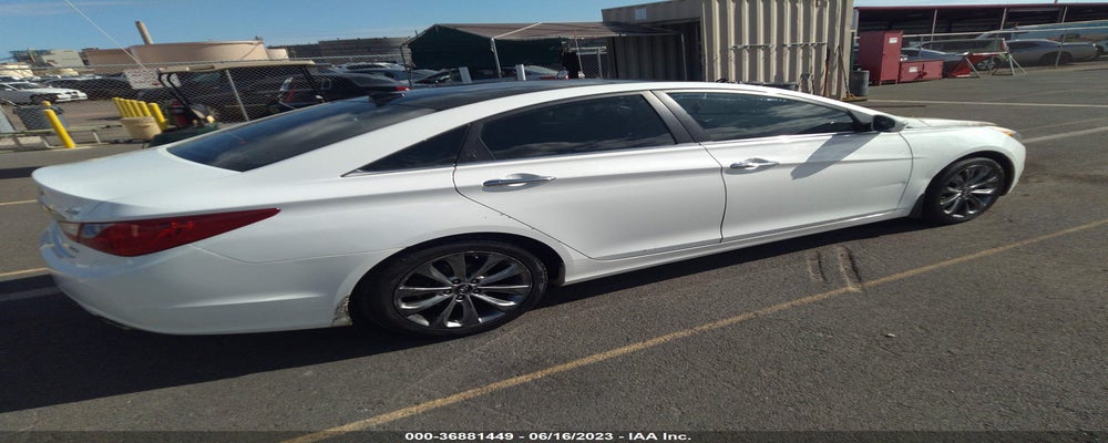 5NPEC4AB1CH367792 2012 HYUNDAI SONATA photo no. 4