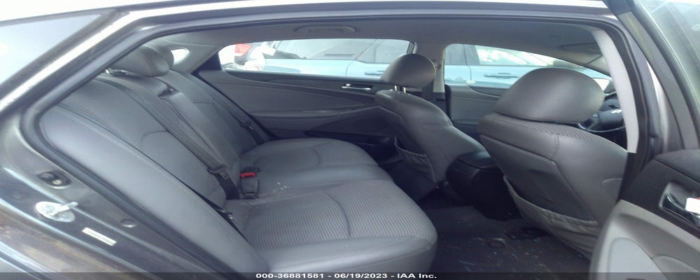 5NPEC4AC1BH037576 2011 HYUNDAI SONATA photo no. 8