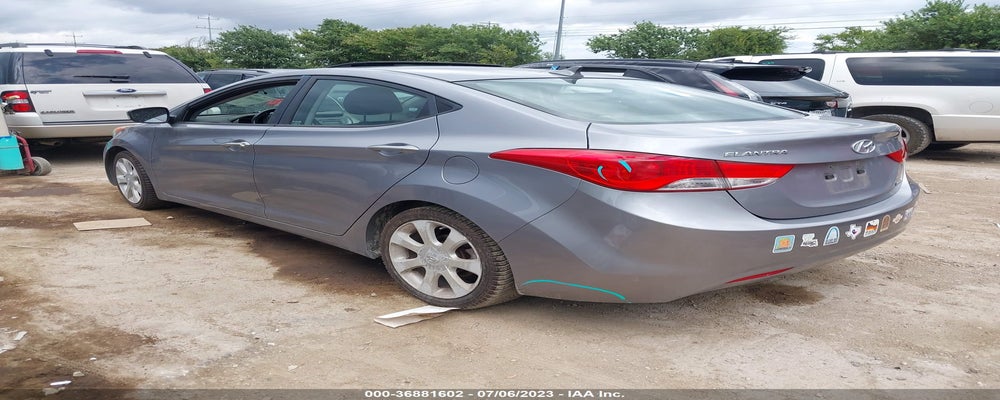 KMHDH4AE8DU672295 2013 HYUNDAI ELANTRA photo no. 3