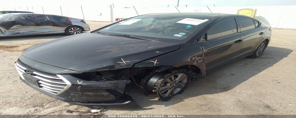 5NPD84LF0JH400582 2018 HYUNDAI ELANTRA photo no. 2