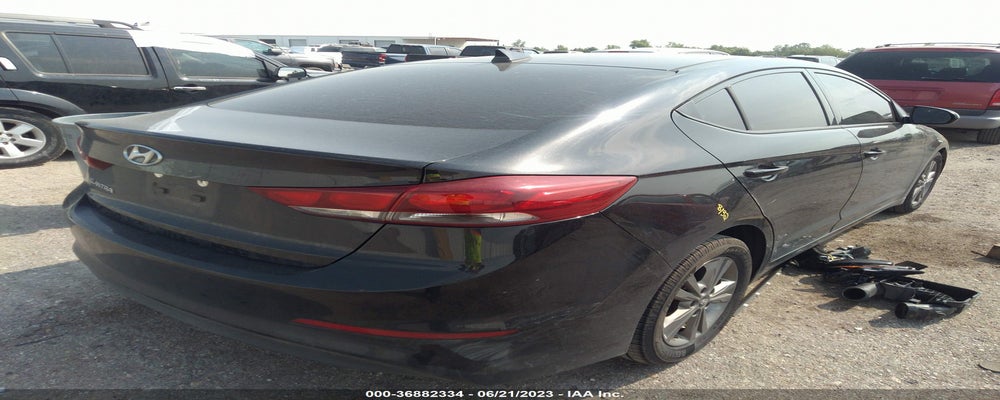 5NPD84LF0JH400582 2018 HYUNDAI ELANTRA photo no. 4