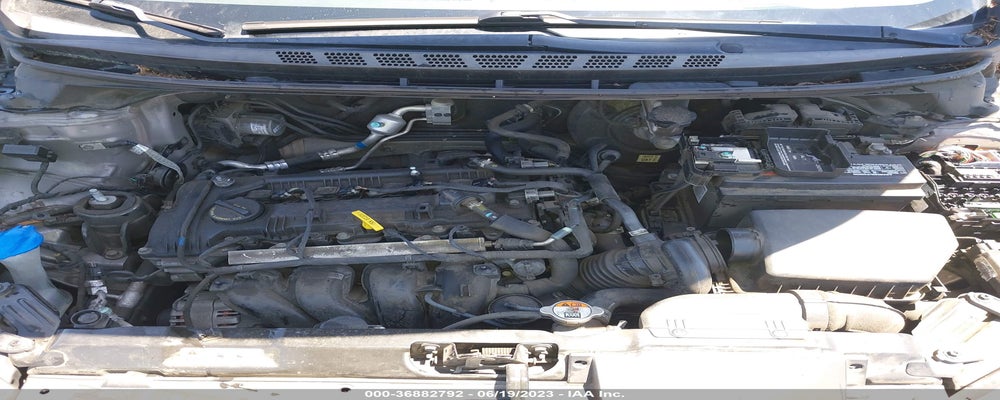 5NPDH4AE9GH717859 2016 HYUNDAI ELANTRA photo no. 10
