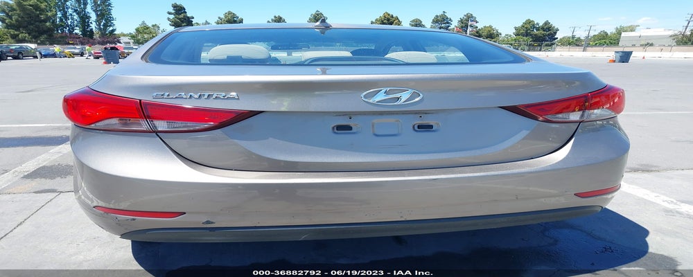 5NPDH4AE9GH717859 2016 HYUNDAI ELANTRA photo no. 6