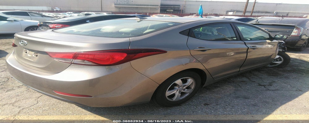 5NPDH4AE0FH548958 2015 HYUNDAI ELANTRA photo no. 4