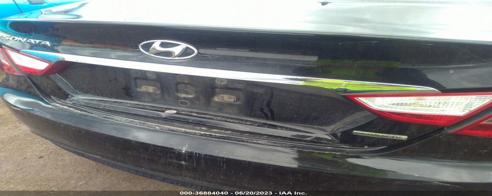 5NPEC4AC7BH070792 2011 HYUNDAI SONATA photo no. 6