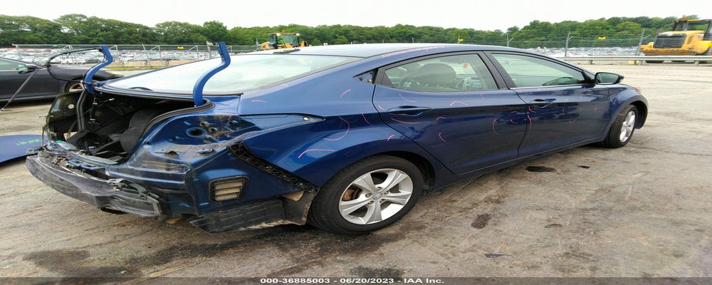 5NPDH4AE1GH774606 2016 HYUNDAI ELANTRA photo no. 4