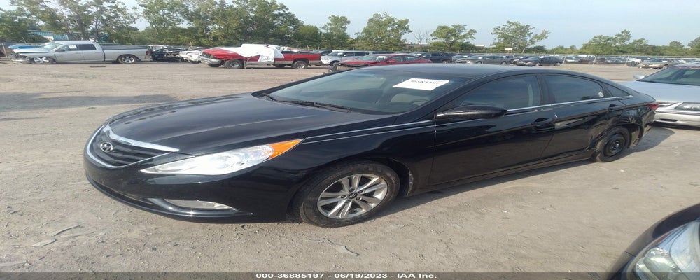 5NPEB4AC9DH603294 2013 HYUNDAI SONATA photo no. 2