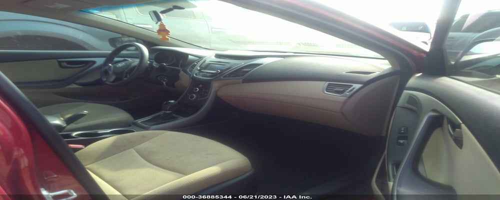 5NPDH4AE1GH712249 2016 HYUNDAI ELANTRA photo no. 5