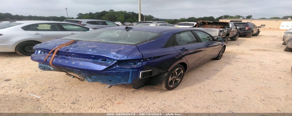 KMHLS4AG4PU411071 2023 HYUNDAI ELANTRA photo no. 4