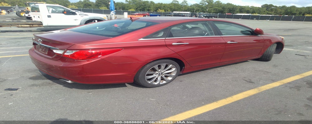 5NPEC4ACXBH278892 2011 HYUNDAI SONATA photo no. 4