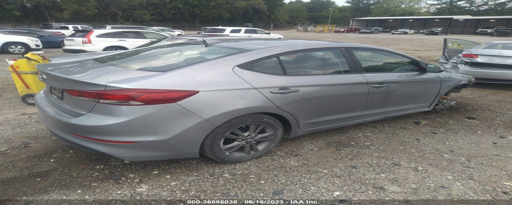 5NPD84LF3HH183734 2017 HYUNDAI ELANTRA photo no. 4