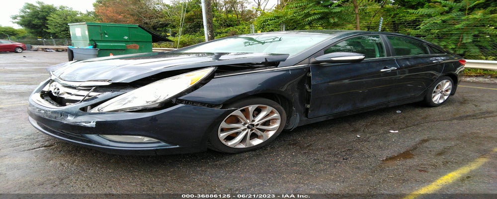 5NPEC4AB8DH792606 2013 HYUNDAI SONATA photo no. 2