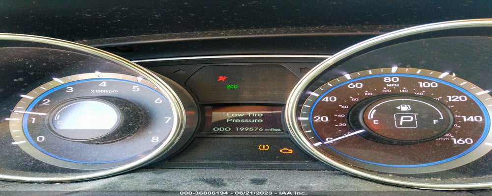 5NPEC4AC1BH200498 2011 HYUNDAI SONATA photo no. 7