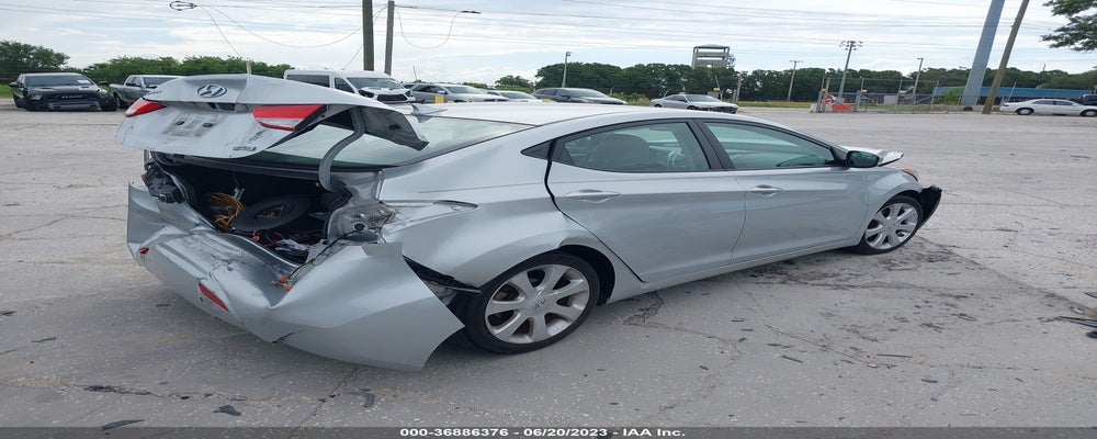 5NPDH4AE5DH182041 2013 HYUNDAI ELANTRA photo no. 4